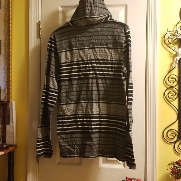 Small - Picture 4 of 4